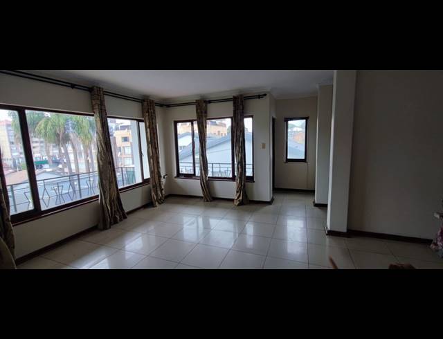 3 BEDROOM FLAT TO LET IN SYDENHAM